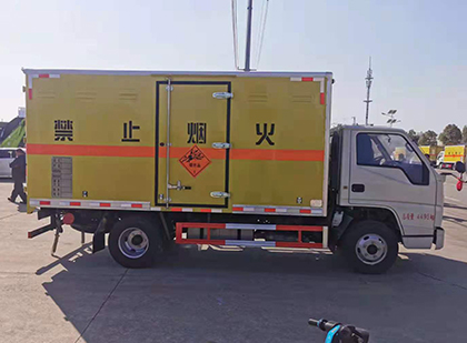 宣州爆破器材运输车技术升级与安全合规新趋势